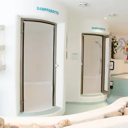 Thaler 4*